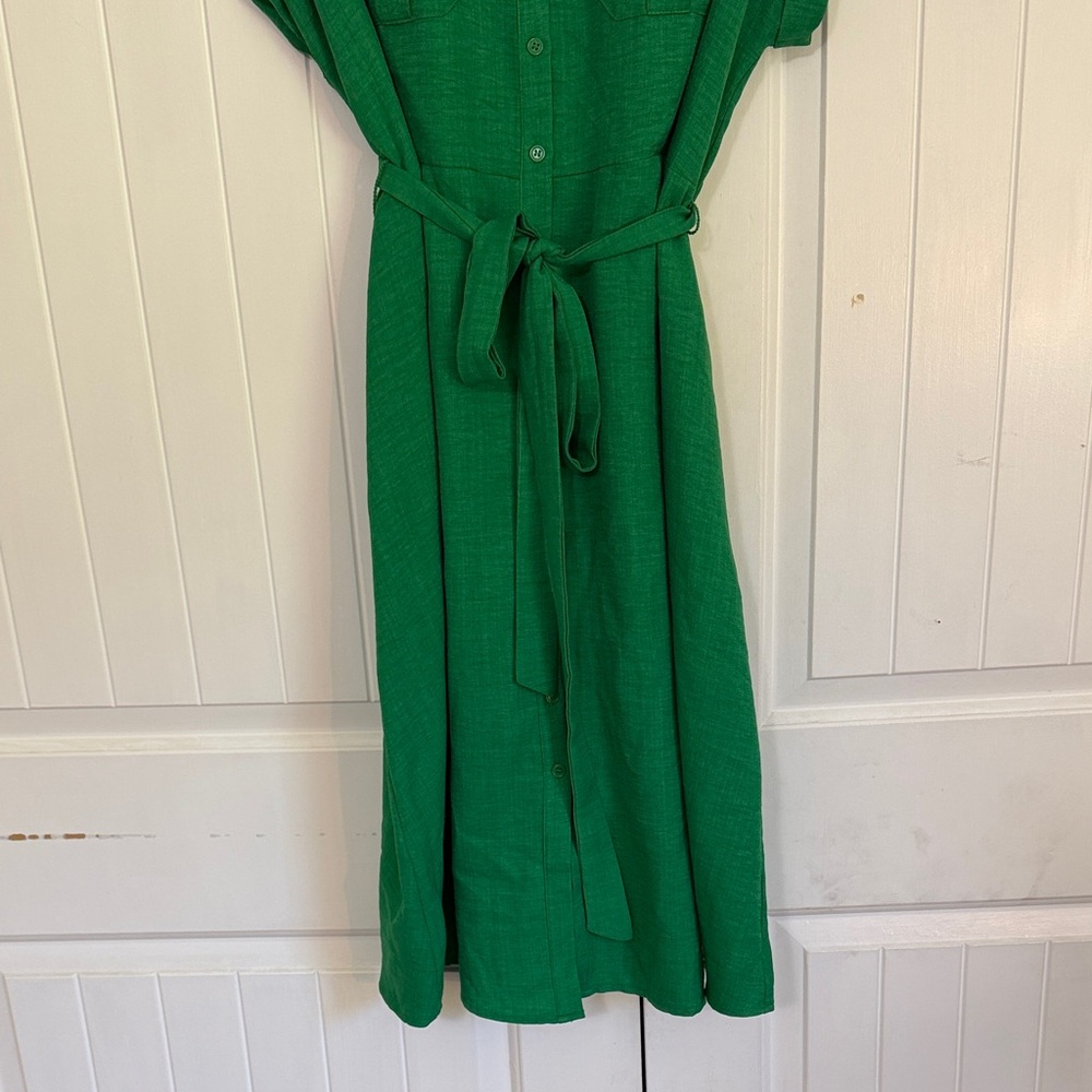Green Midi Shirt Dress with Waist Tie - Picture 3 of 9
